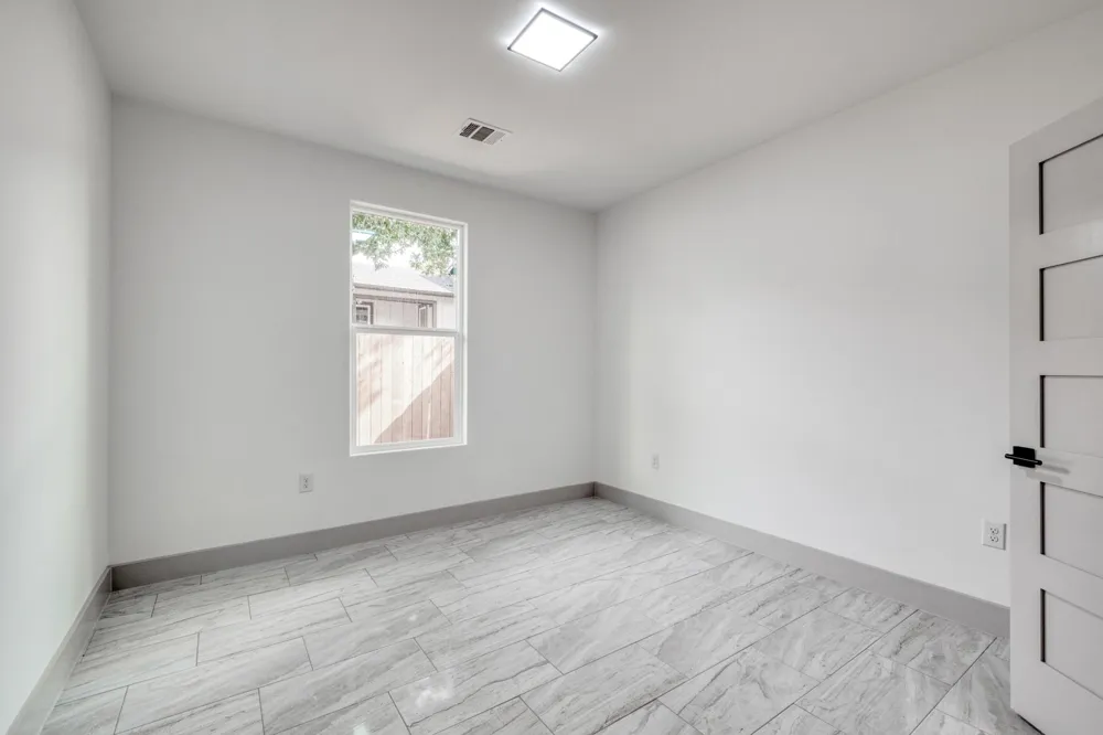 202 Washington Street Elgin, TX 78621