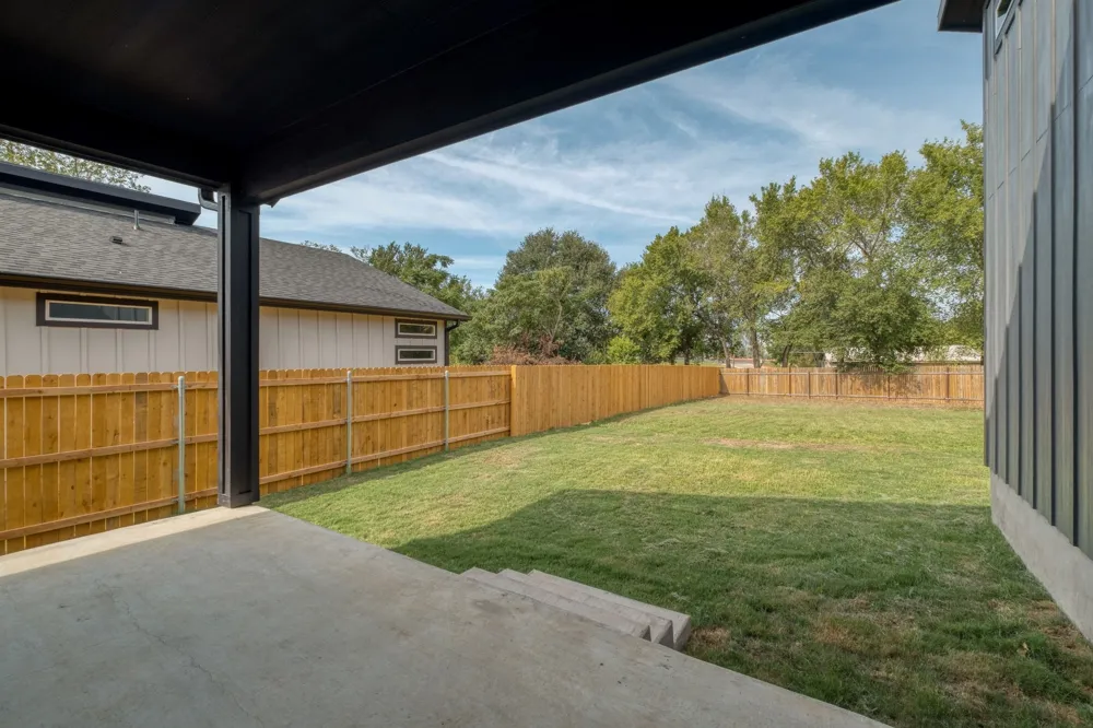 202 Washington Street Elgin, TX 78621