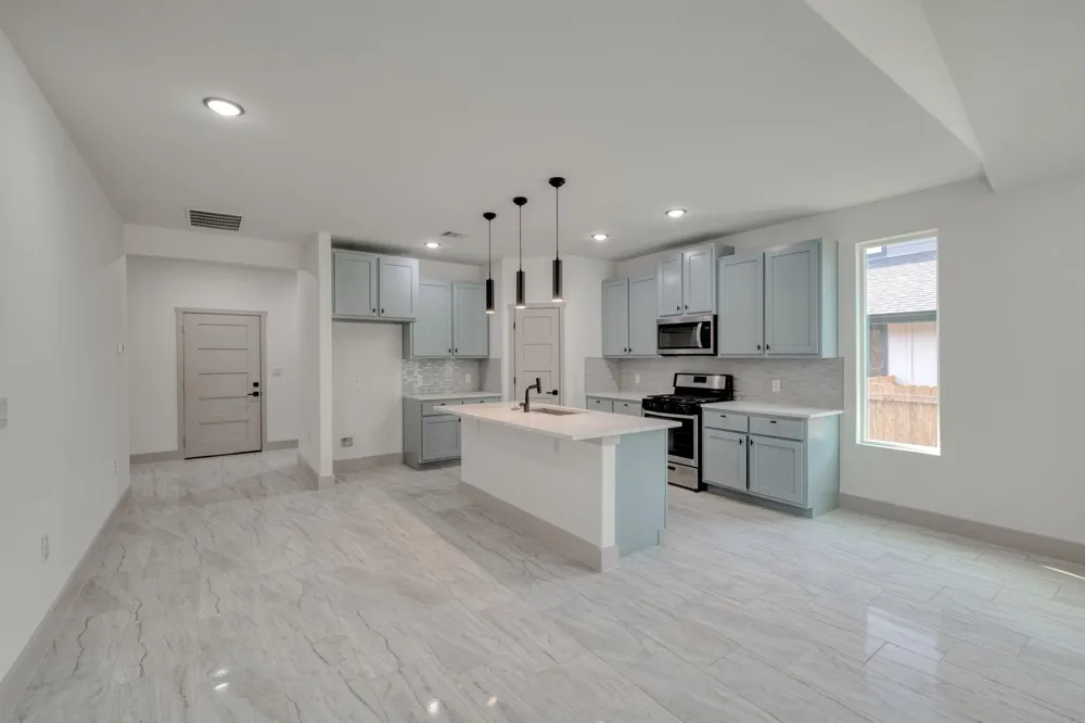 202 Washington Street Elgin, TX 78621