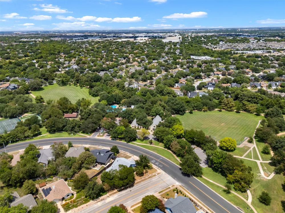 2148 Surrender Avenue Austin, TX 78728