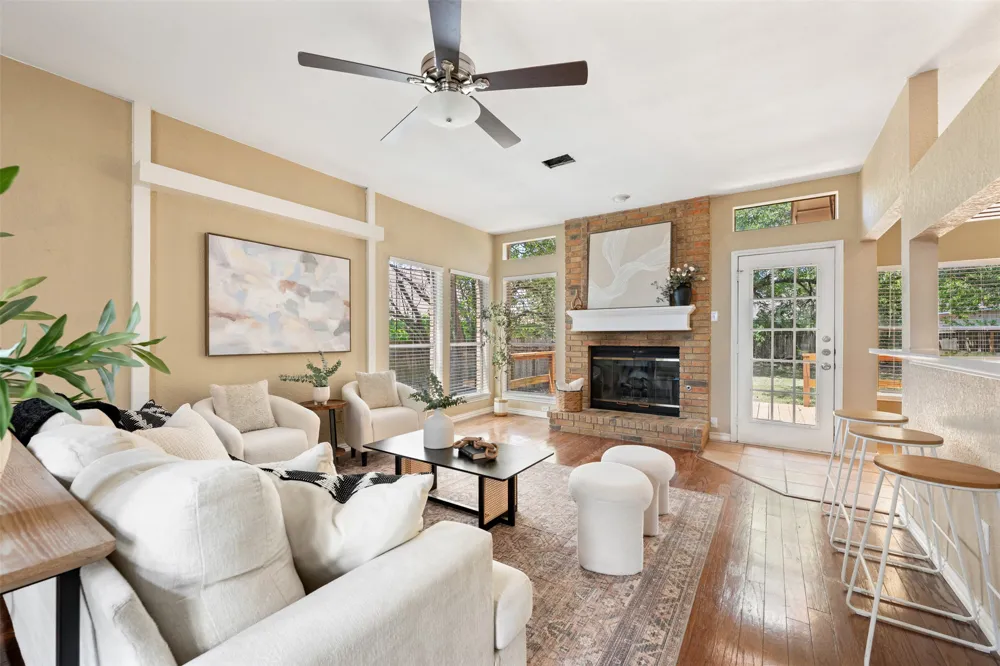2148 Surrender Avenue Austin, TX 78728