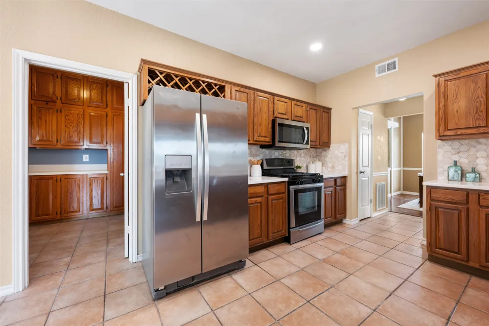 2148 Surrender Avenue Austin, TX 78728