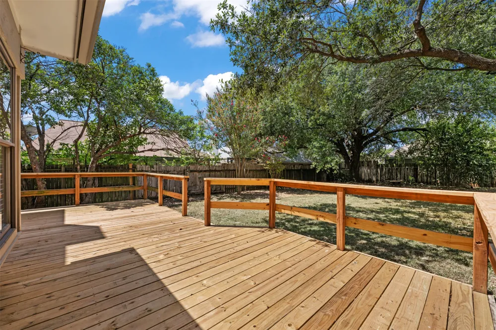 2148 Surrender Avenue Austin, TX 78728