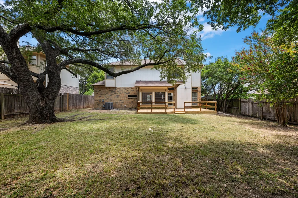 2148 Surrender Avenue Austin, TX 78728