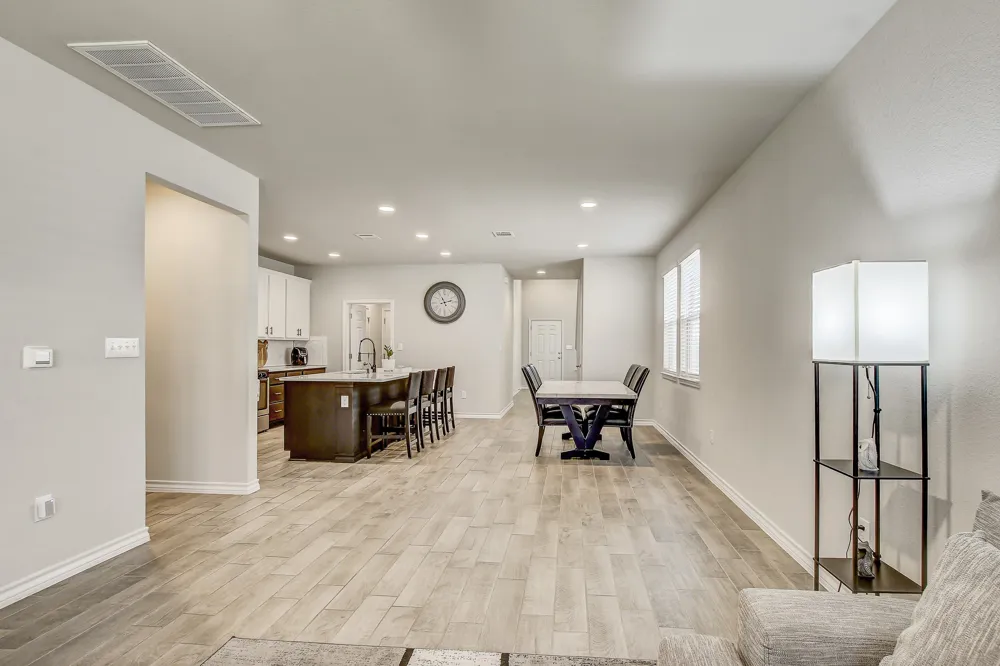 495 Eves Necklace Drive Buda, TX 78610