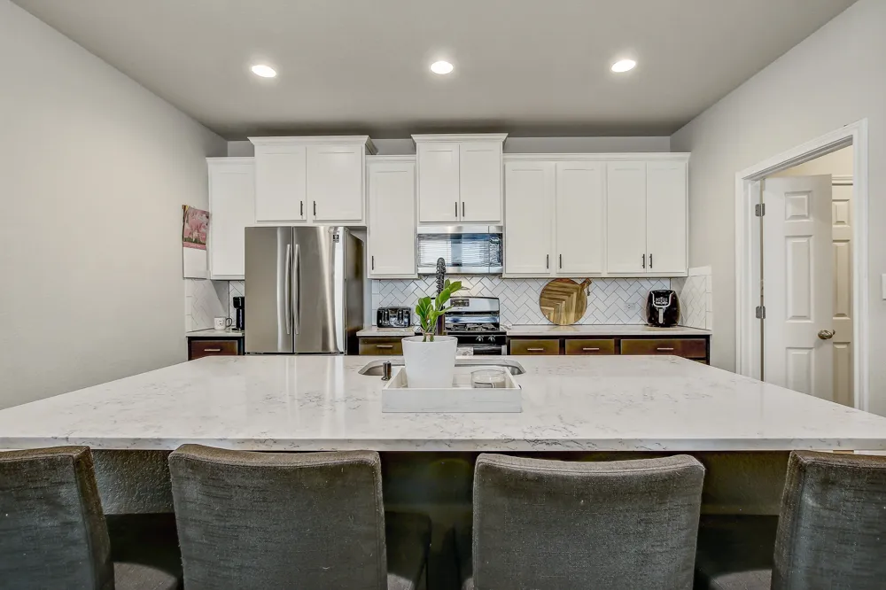 495 Eves Necklace Drive Buda, TX 78610