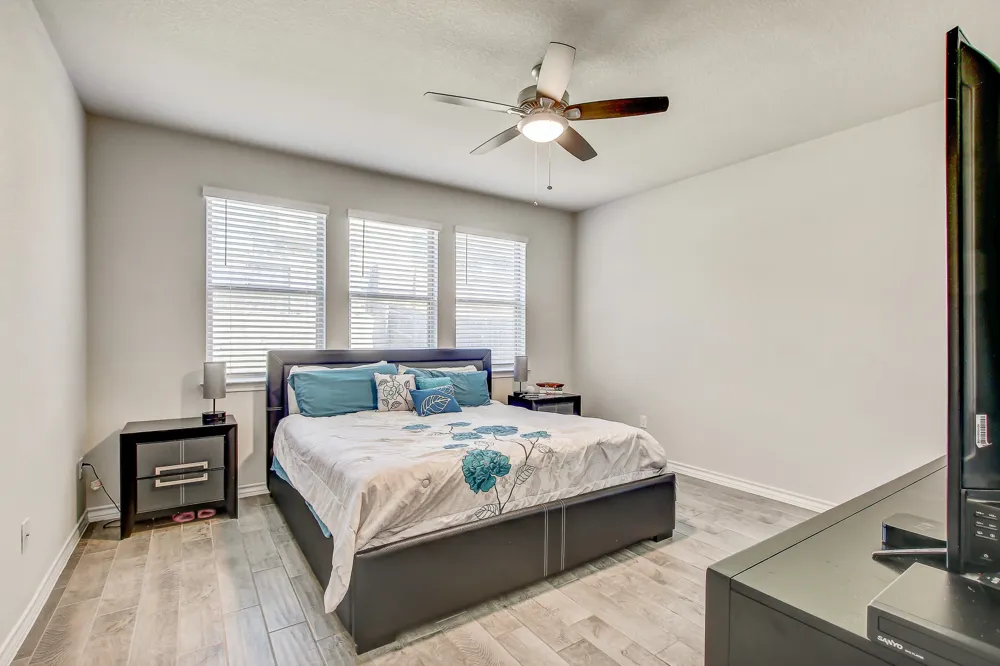495 Eves Necklace Drive Buda, TX 78610