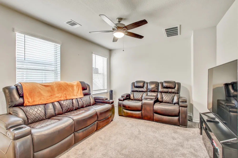 495 Eves Necklace Drive Buda, TX 78610