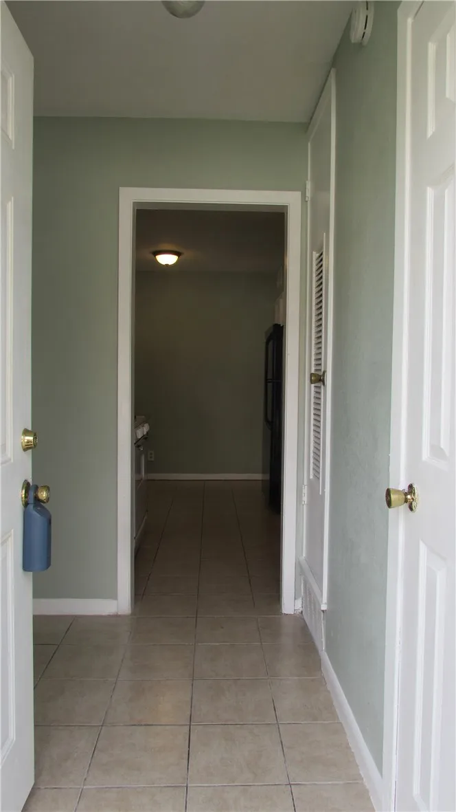 2208 Mission Hill Drive #102 Austin, TX 78741