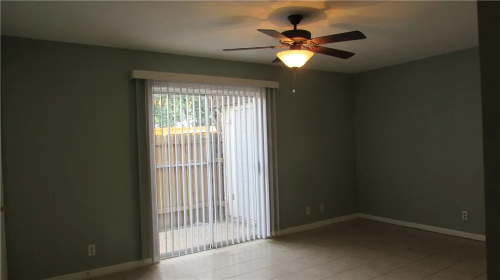 2208 Mission Hill Drive #102 Austin, TX 78741