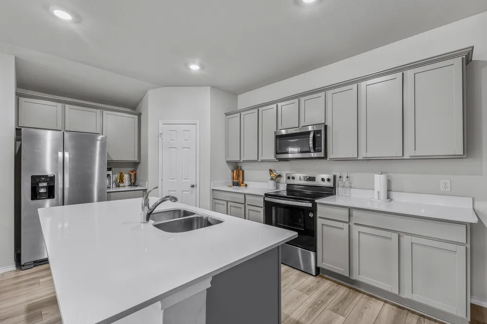 4011 Baerlon Killeen, TX 76542