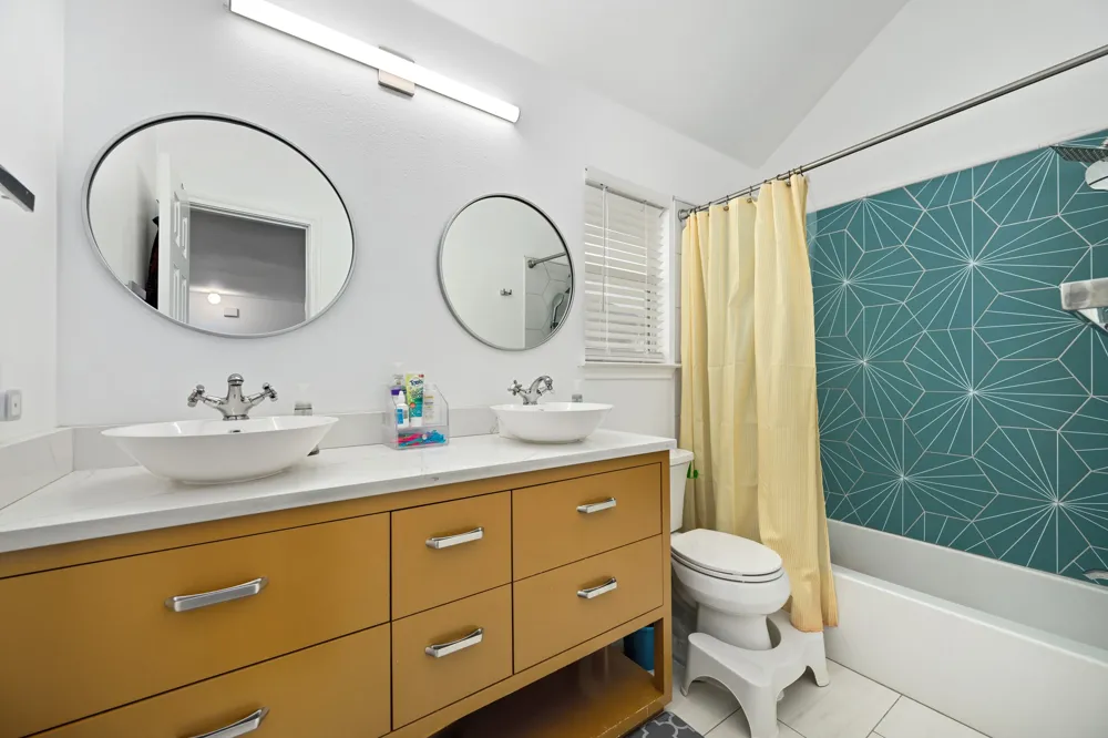 3228 Jewelfish Cove Austin, TX 78728