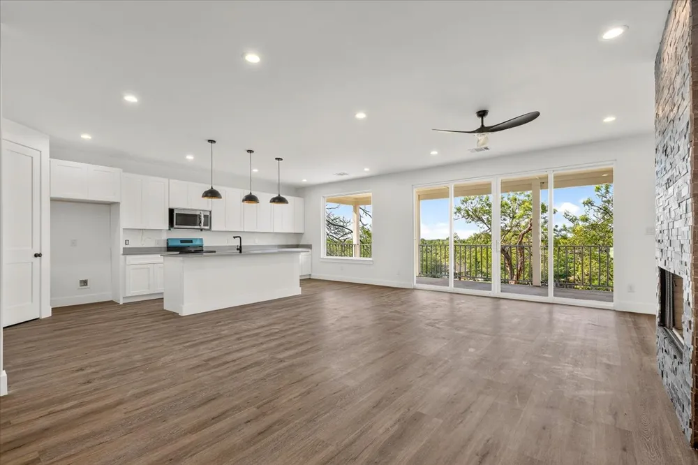 248 Kaukonahua Lane Bastrop, TX 78602