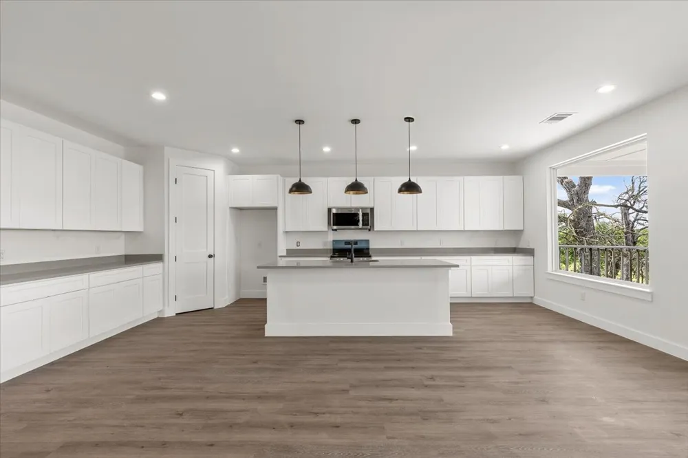 248 Kaukonahua Lane Bastrop, TX 78602