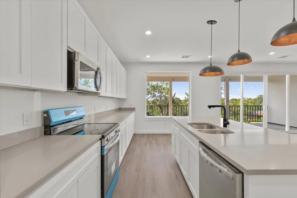248 Kaukonahua Lane Bastrop, TX 78602
