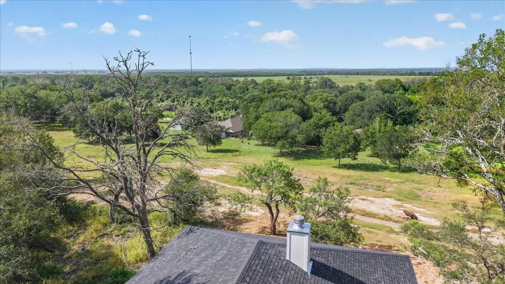 248 Kaukonahua Lane Bastrop, TX 78602
