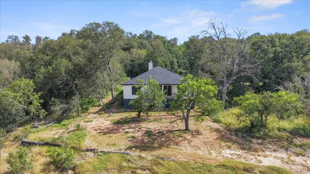 248 Kaukonahua Lane Bastrop, TX 78602