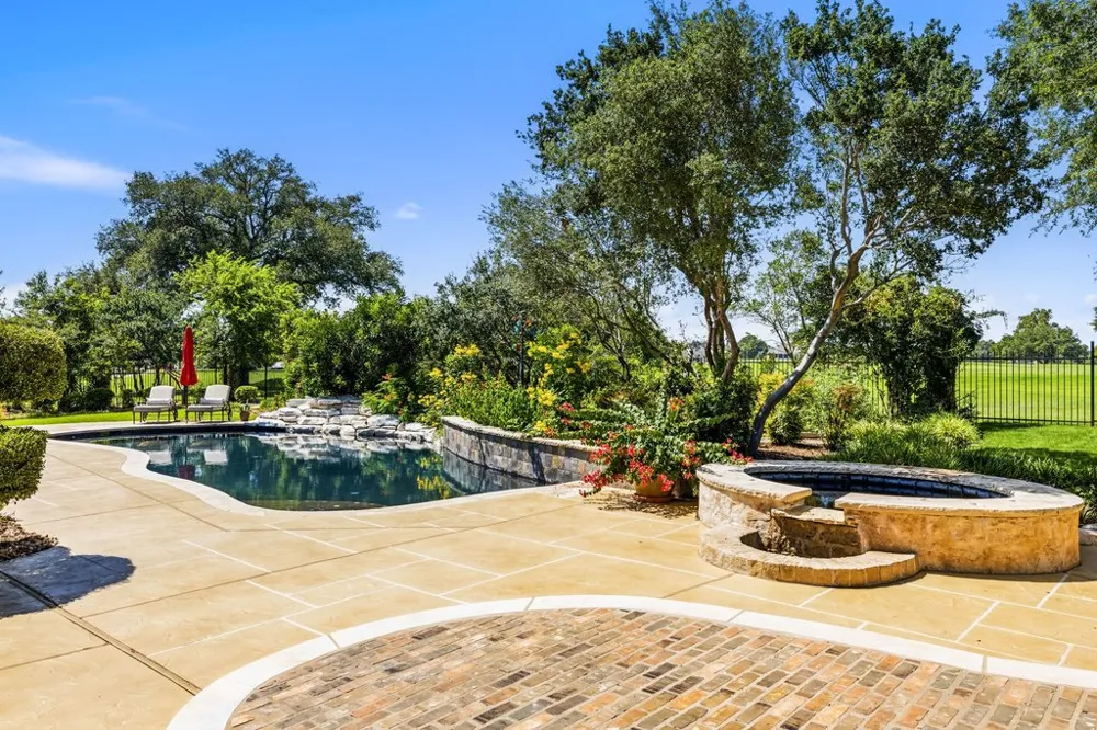 30410 Berry Creek Drive Georgetown, TX 78628