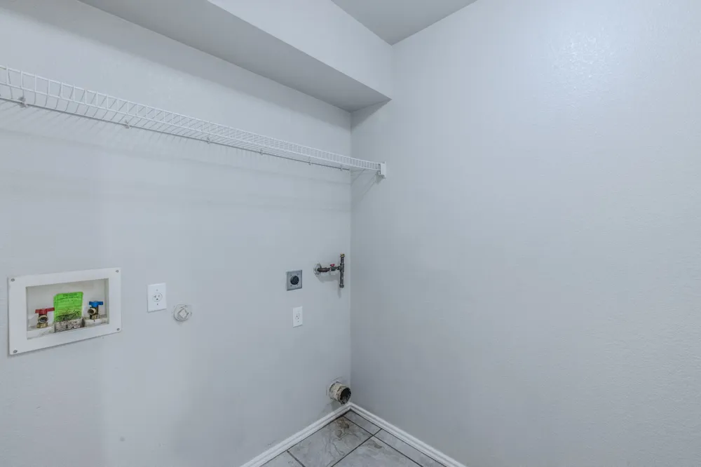 17808 Golden Valley Drive Manor, TX 78653