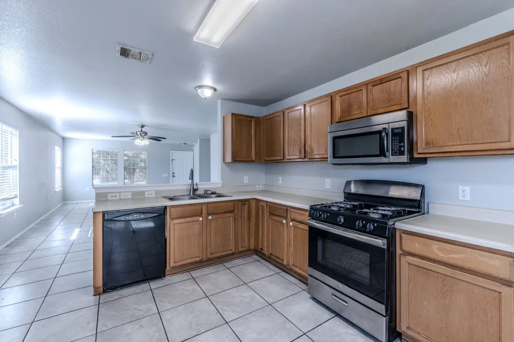17808 Golden Valley Drive Manor, TX 78653