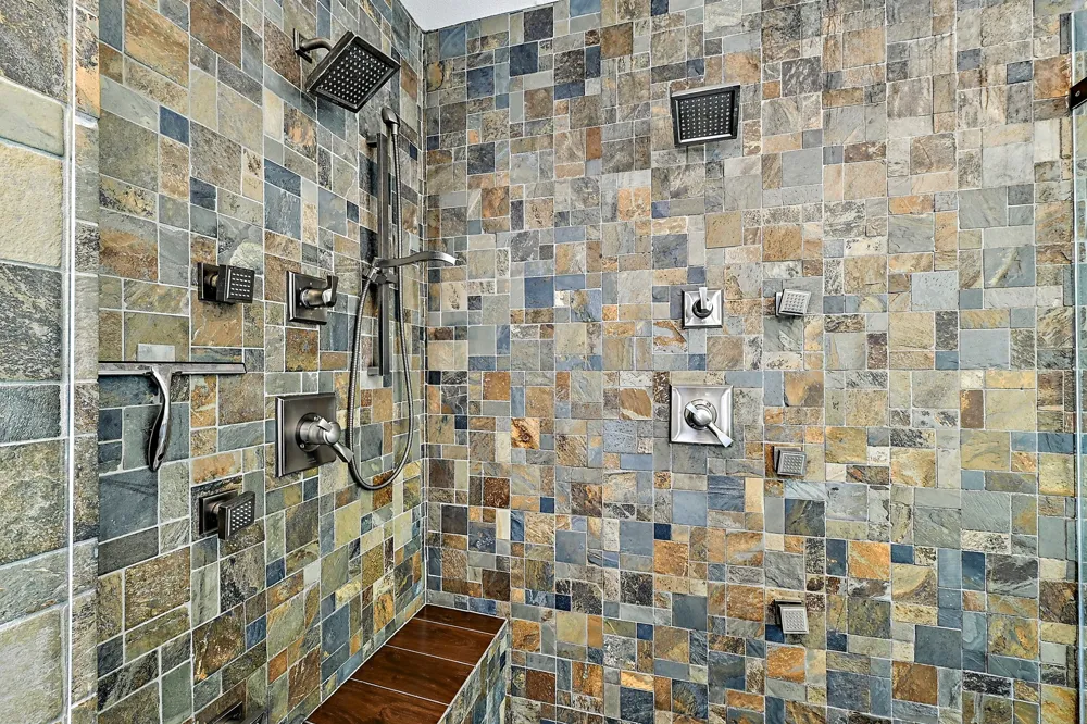 5805 Woodview Avenue Austin, TX 78756