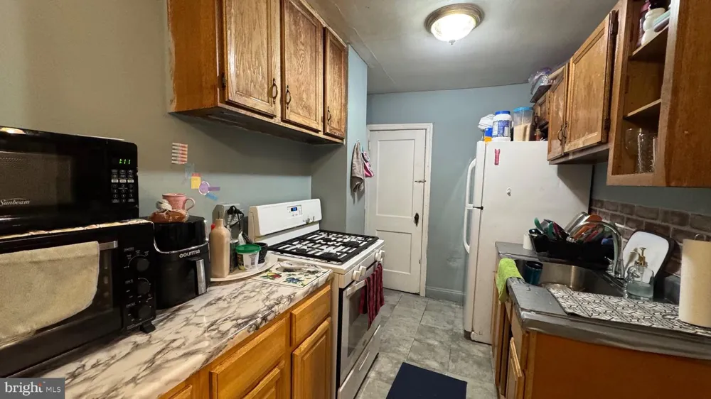 3204 DISSTON STREET Philadelphia, PA 19149