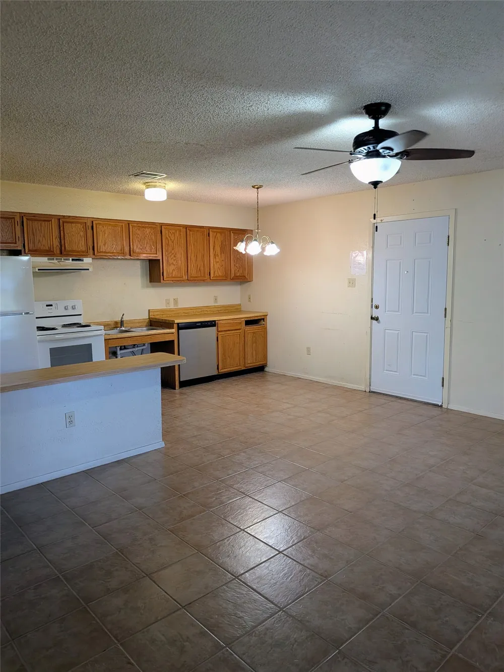 1507 Earle Street San Marcos, TX 78666