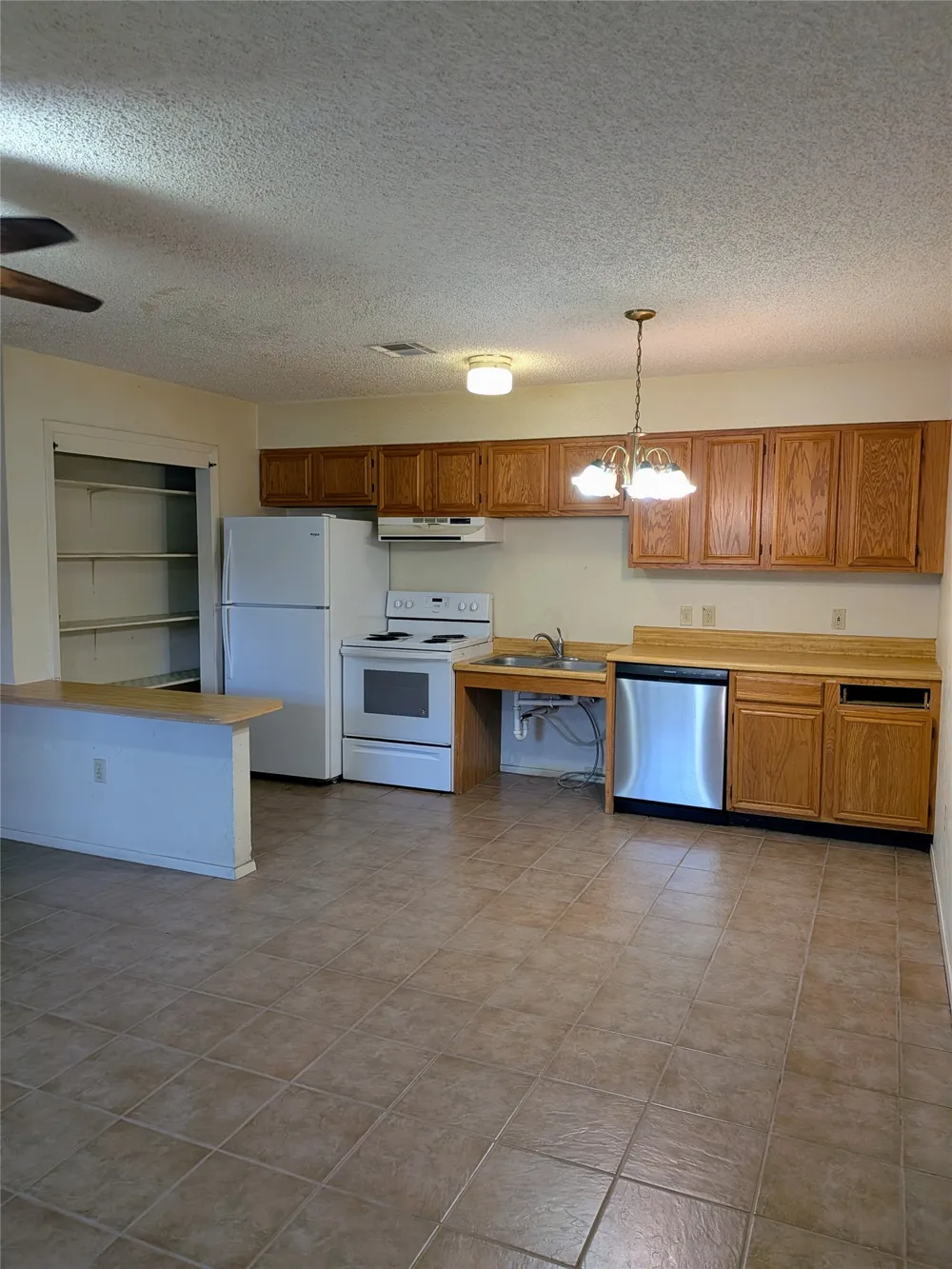 1507 Earle Street San Marcos, TX 78666