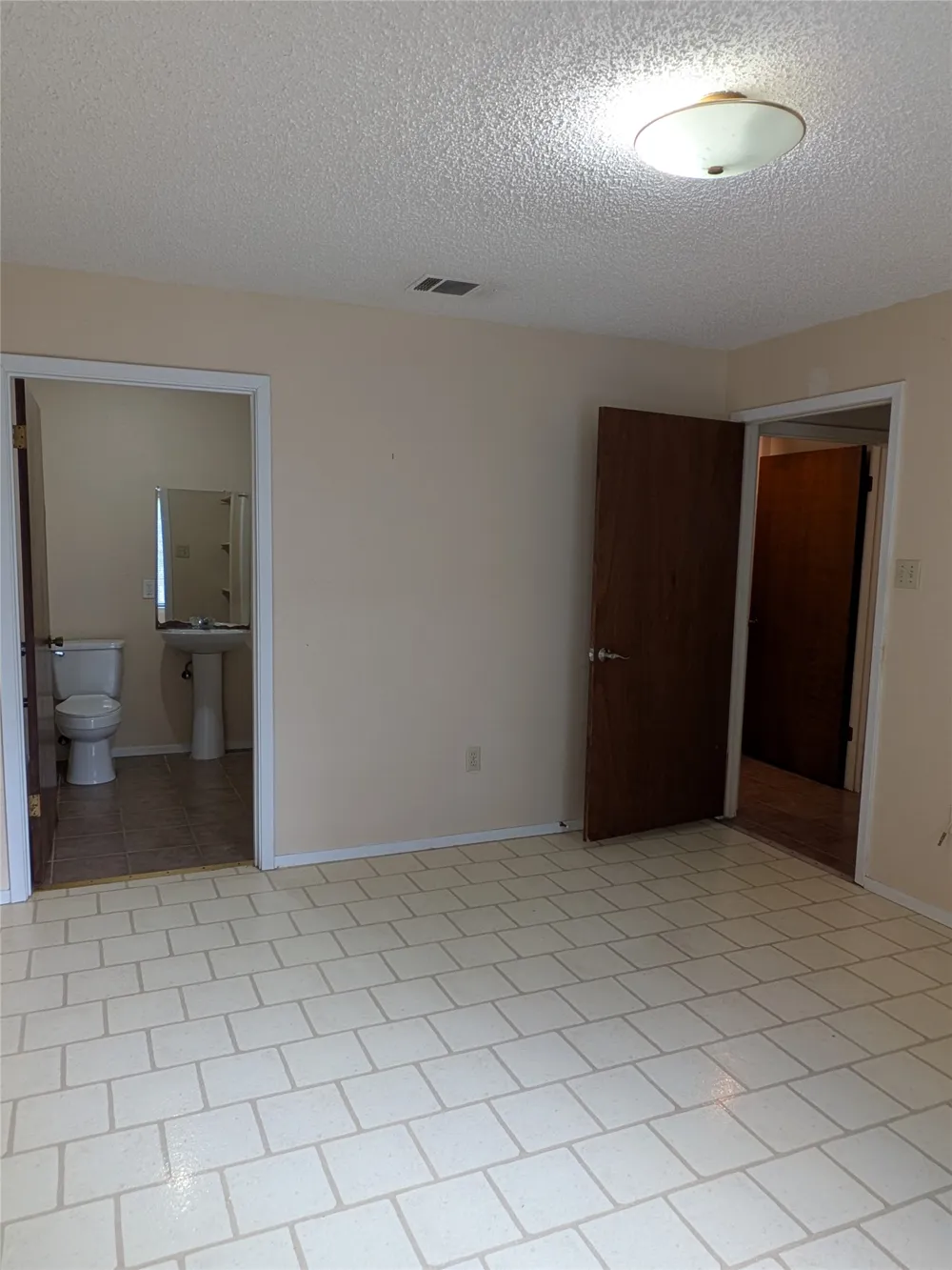 1507 Earle Street San Marcos, TX 78666