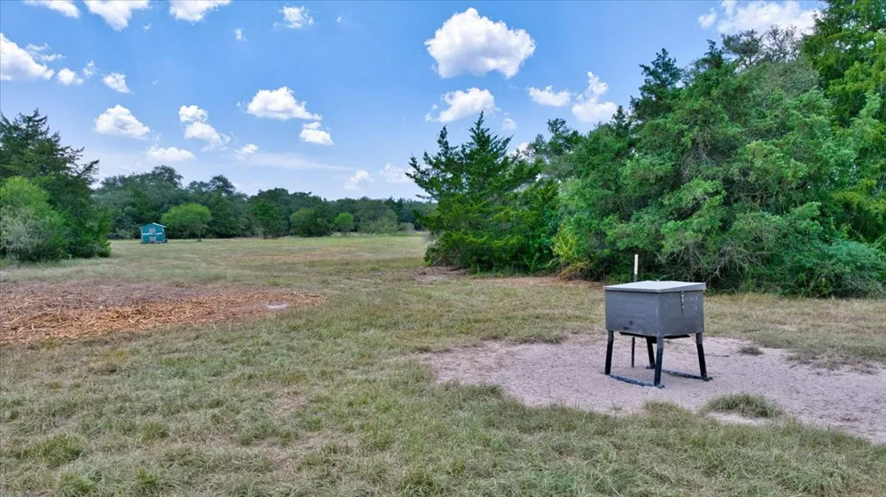 280 Hebron Church Road Yoakum, TX 77995