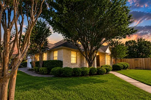 9601 Aire Libre Drive