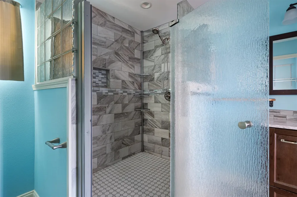 2106 Allred Drive Austin, TX 78748