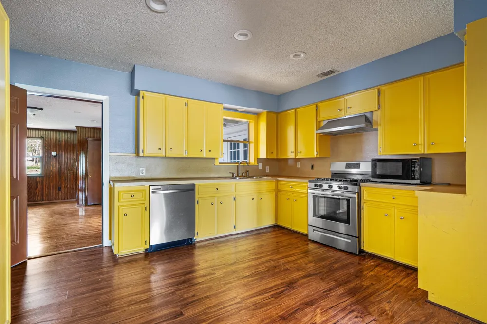 2106 Allred Drive Austin, TX 78748