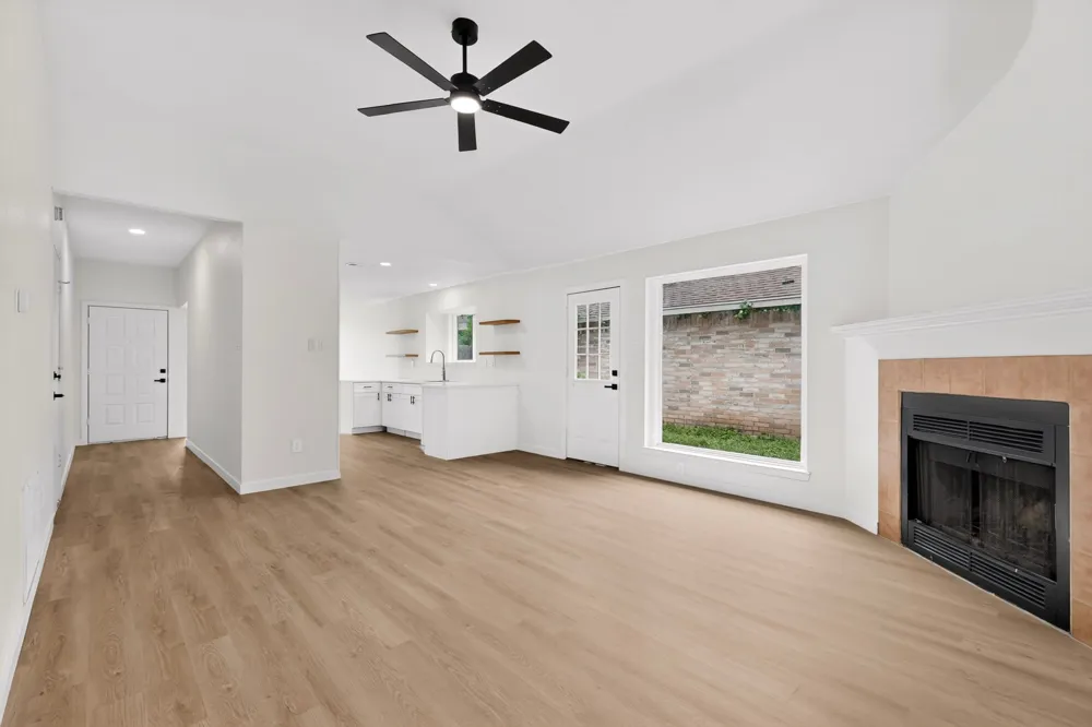 14305 Vandever Street Austin, TX 78725