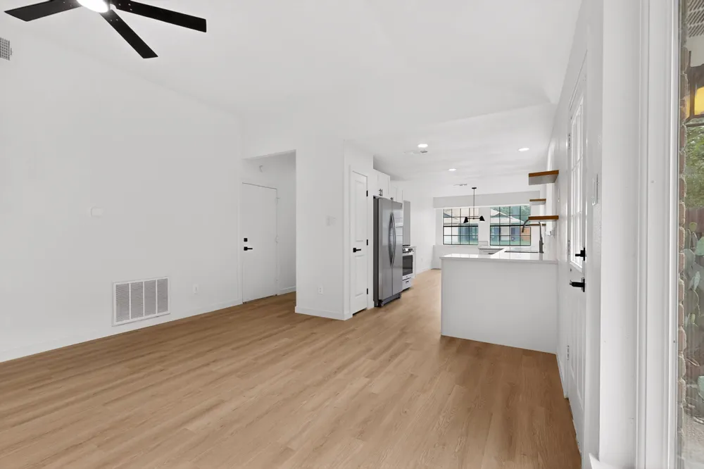 14305 Vandever Street Austin, TX 78725