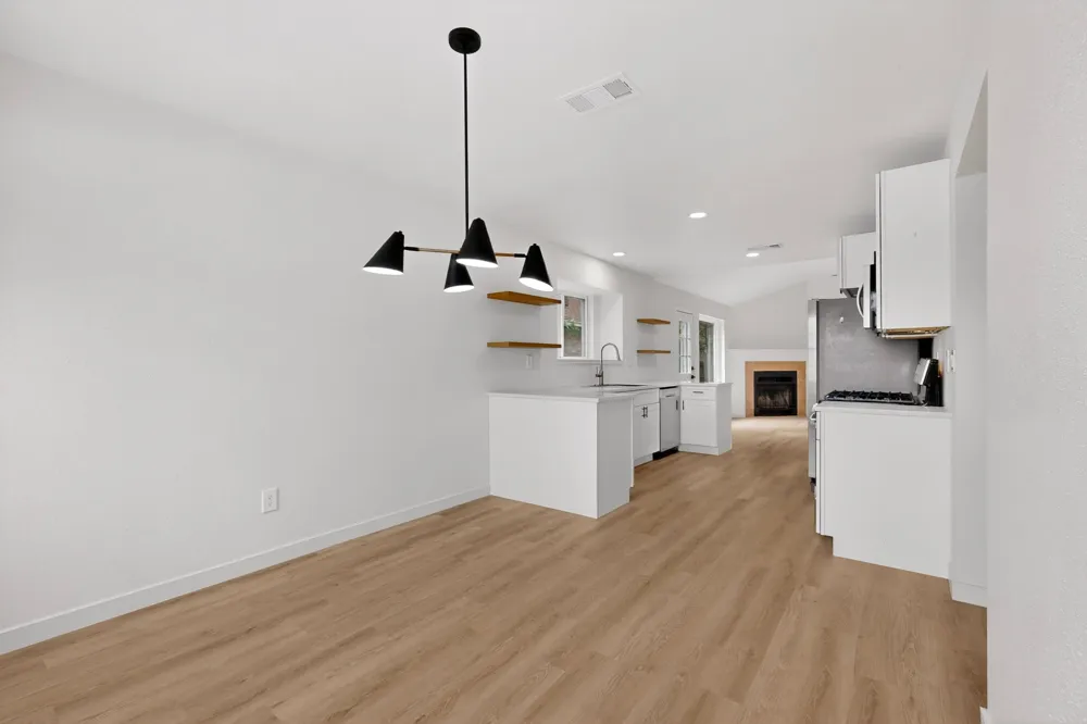 14305 Vandever Street Austin, TX 78725