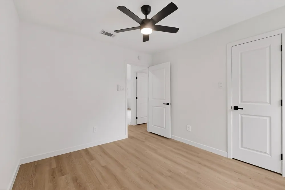 14305 Vandever Street Austin, TX 78725