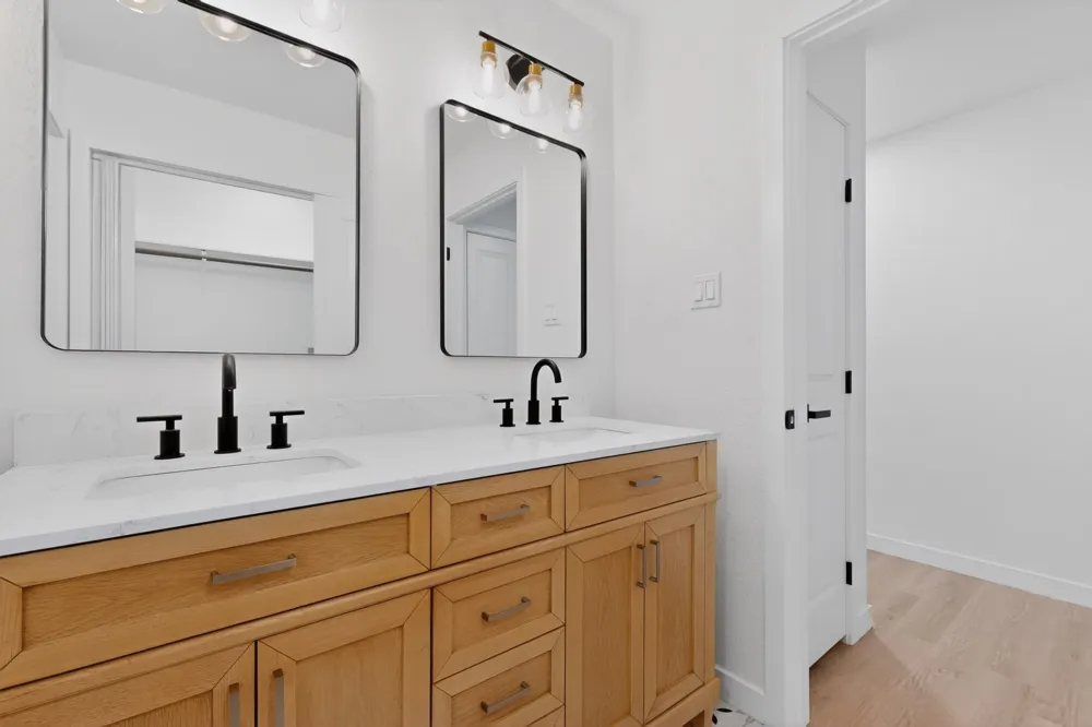 14305 Vandever Street Austin, TX 78725