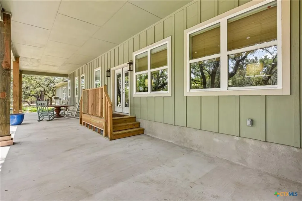 4211 County Road 103 Lampasas, TX 76550