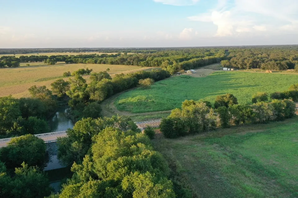 4960 Fm 908 Rockdale, TX 76567