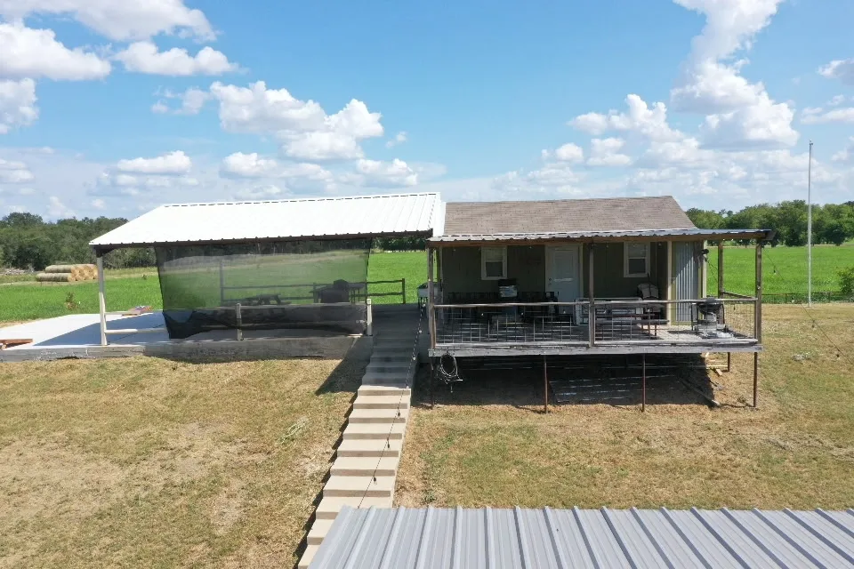 4960 Fm 908 Rockdale, TX 76567