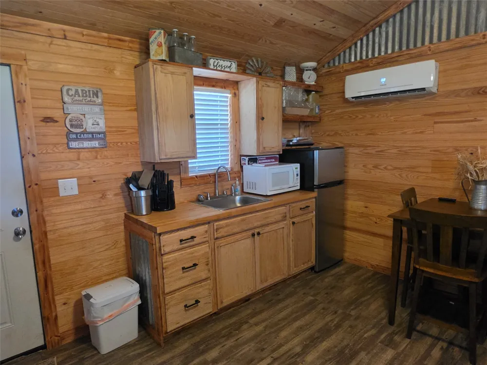 4960 Fm 908 Rockdale, TX 76567