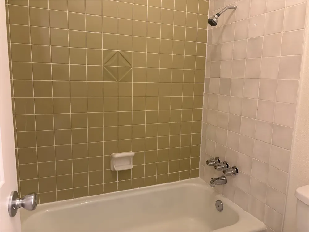 11913 Rennalee Loop Austin, TX 78753