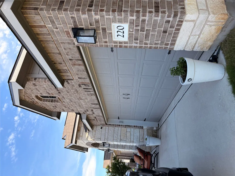 220 Stag Way Cibolo, TX 78108