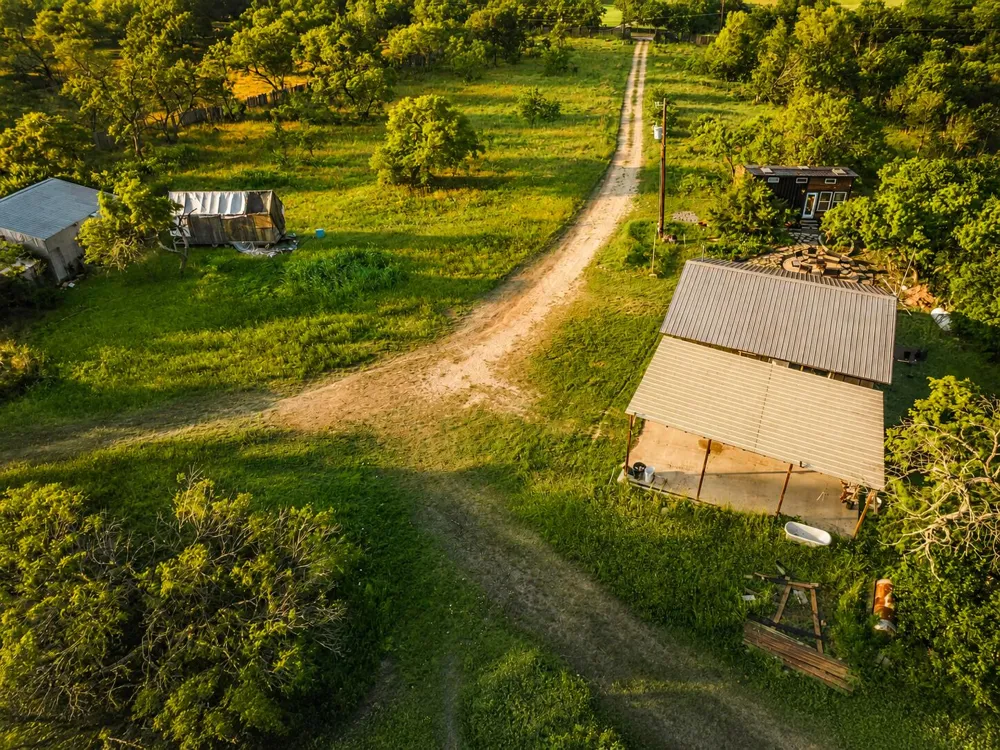 16107 Fagerquist Road Del Valle, TX 78617