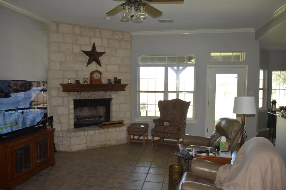 2116 County Road 403 Marble Falls, TX 78654