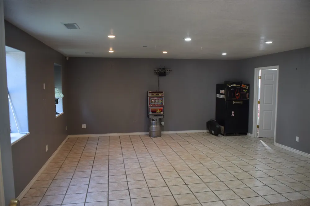 2116 County Road 403 Marble Falls, TX 78654