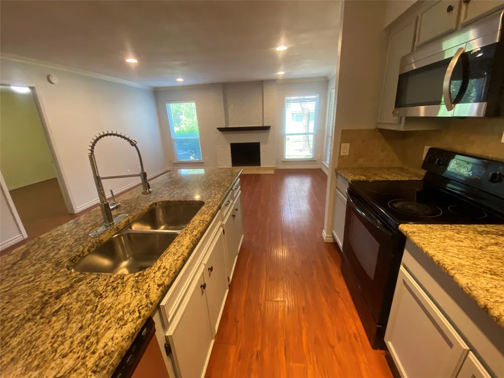 10616 Mellow Meadows Dr Meadows #11D Austin, TX 78750