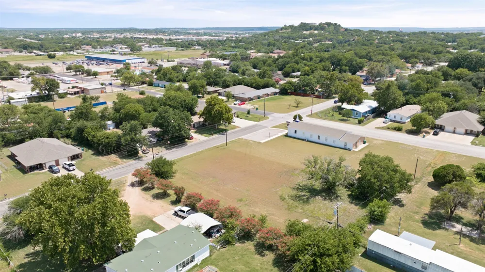 810 Harley Drive Harker Heights, TX 76548