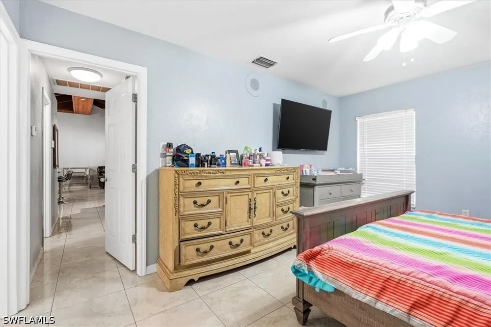 1st Street SW Naples, FL 34117